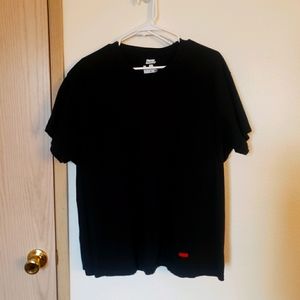 3pk Supreme Hanes Tagless Tees